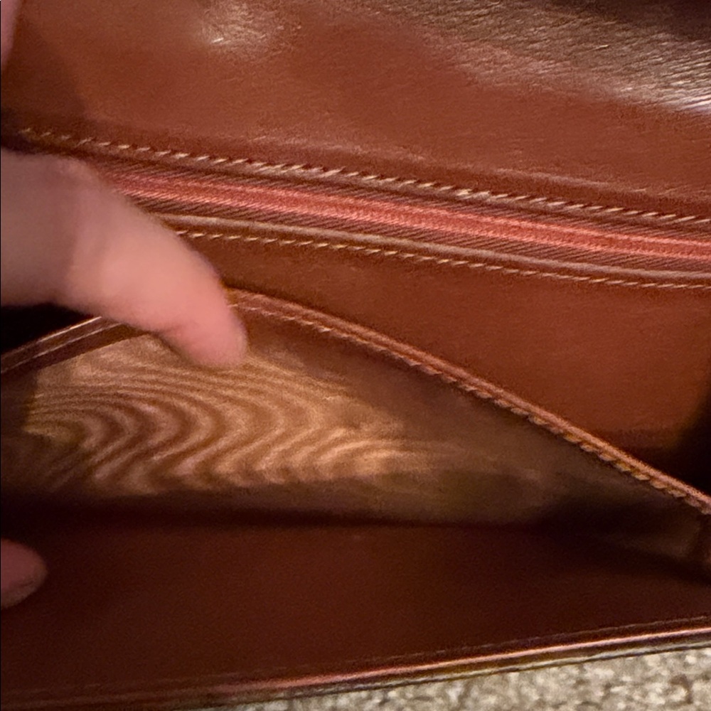 Vintage Louis Vuitton Monogram Clutch - Picture 12 of 16